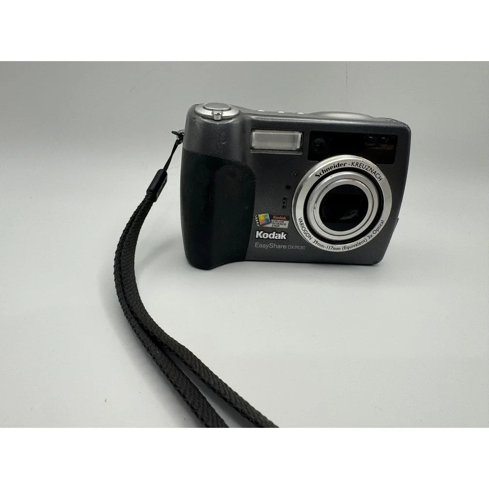 Kodak EasyShare DX7630 Digital Camera 6.1MP Schneider-Kreuznach 3x Optical Zoom